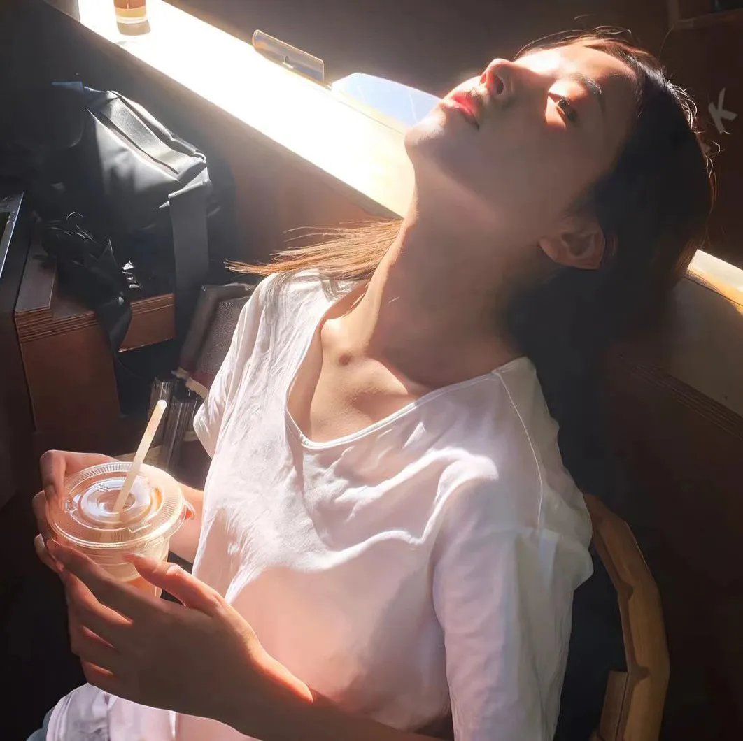 为奴三年后，我倾心的继兄跪求原谅